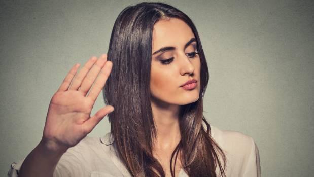 Hãy dũng cảm nhận lỗi và xin lỗi chứ đừng giải thích vòng vo.