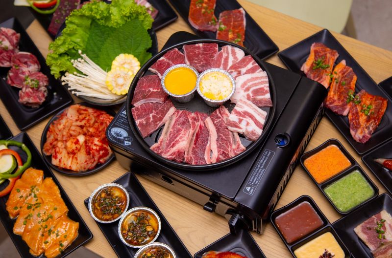 Lẩu & Nướng Cô Trân