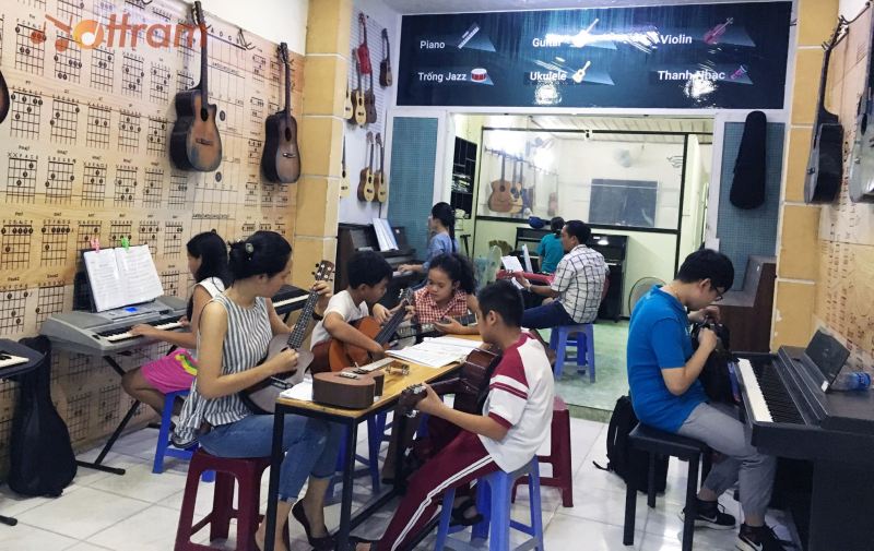 Nốt Trầm Music School