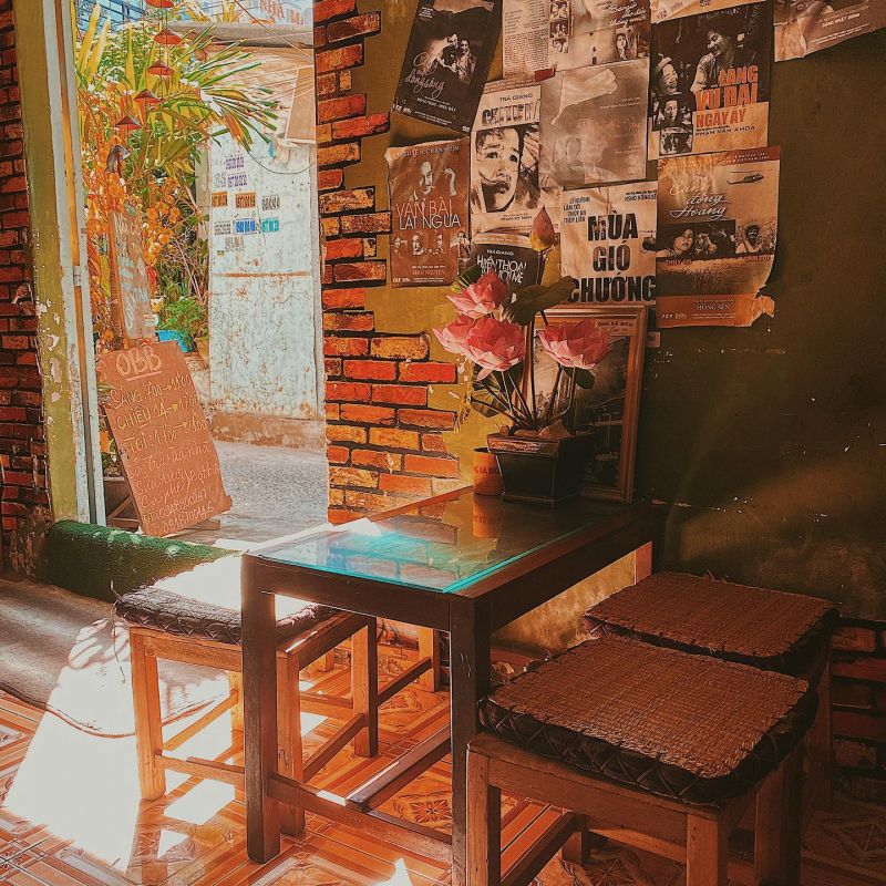 Ông Bà Bích Café