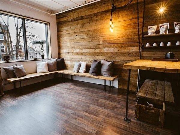 Ốp gỗ Pallet trang trí tường