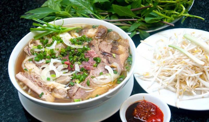 Phở Xe Lửa