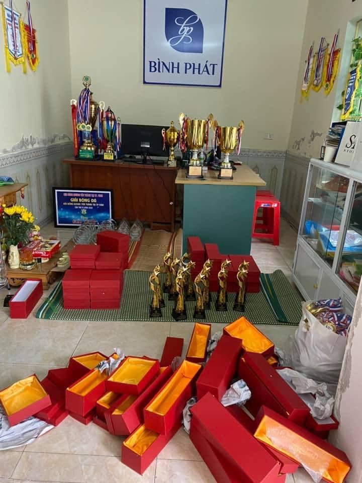 Quà tặng Bình Phát