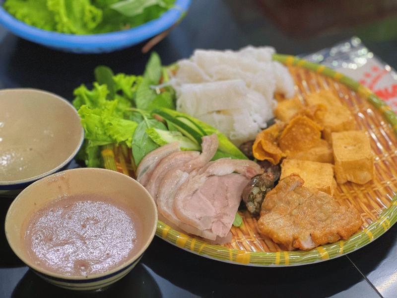 Quán bún Đậu Ngọc Béo