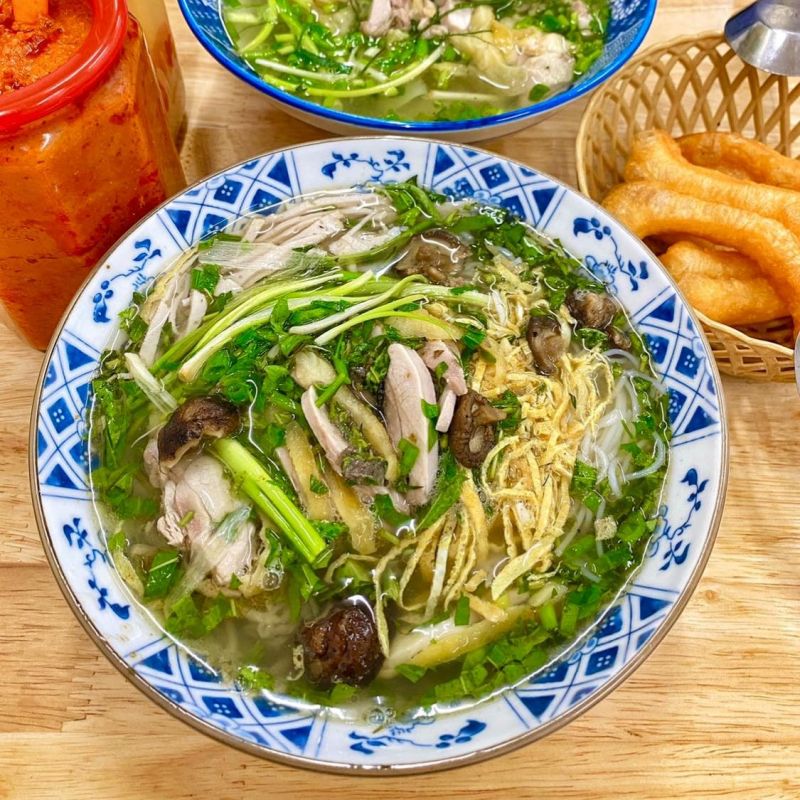 Thủy - Phở Gà Ta & Bún Thang