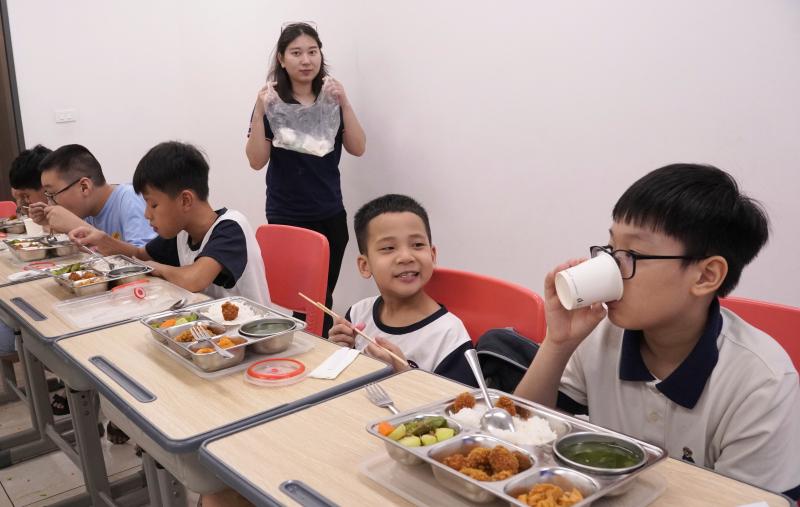 Những bữa ăn đầy đủ dinh dưỡng