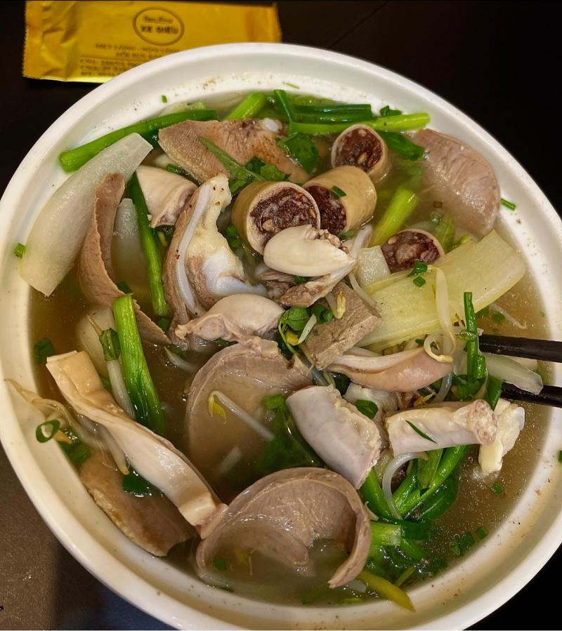 Tiệm Lòng Xe Điếu