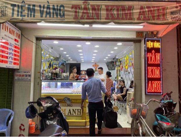 Tiệm Vàng Tân Kim Anh