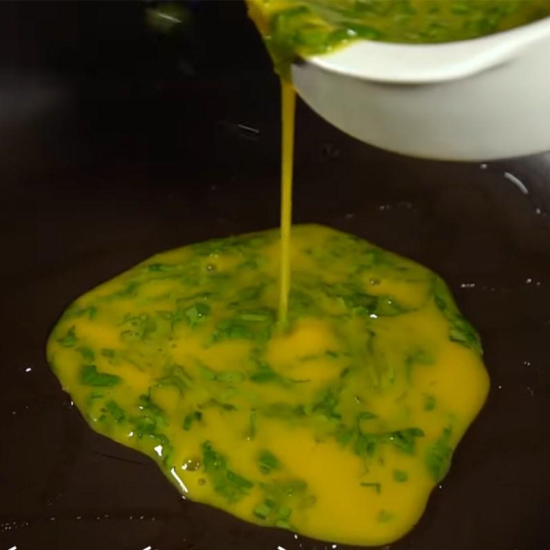 Trứng cuộn cải bó xôi