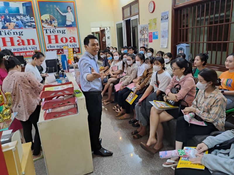 Trung tâm Ngoại ngữ Kim Chi