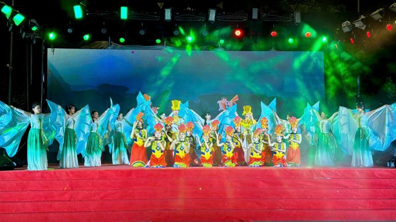 Trường THCS Bảo Định
