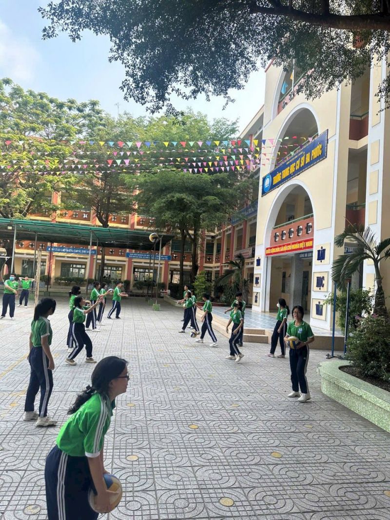 Trường THCS Đa Phước