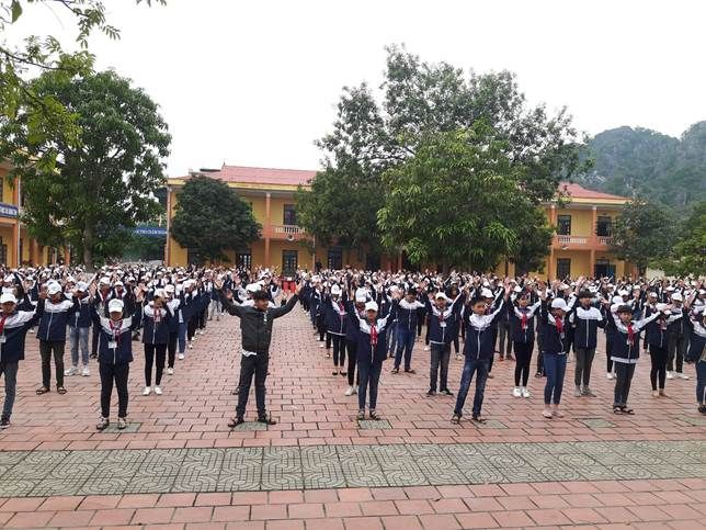 Trường THCS Đinh Tiên Hoàng