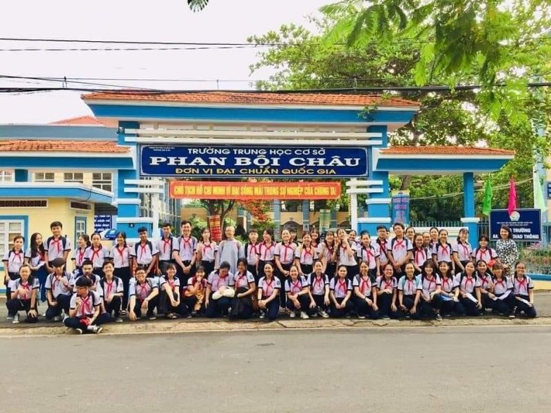 Trường THCS Phan Bội Châu