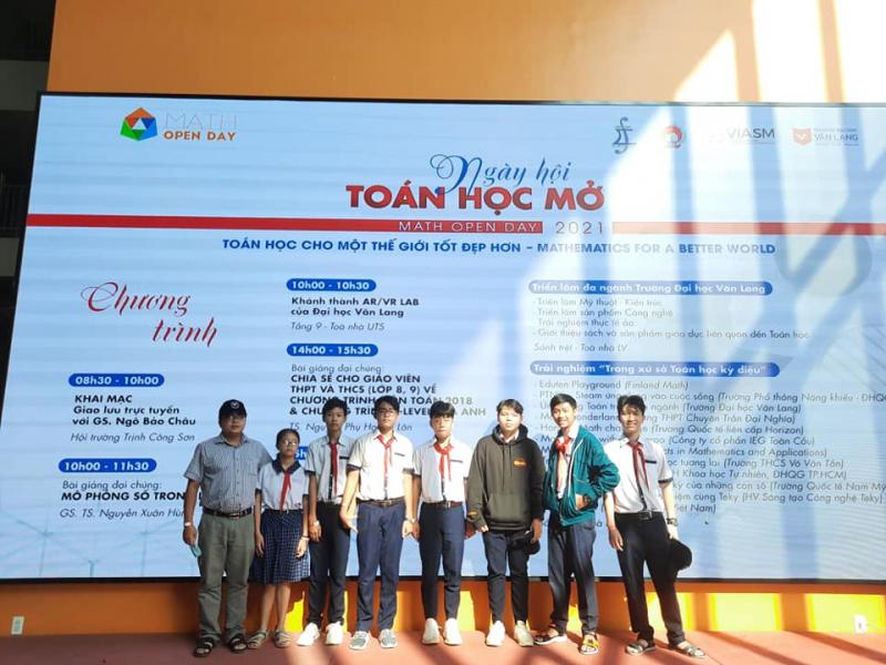 Trường THCS Tân Túc