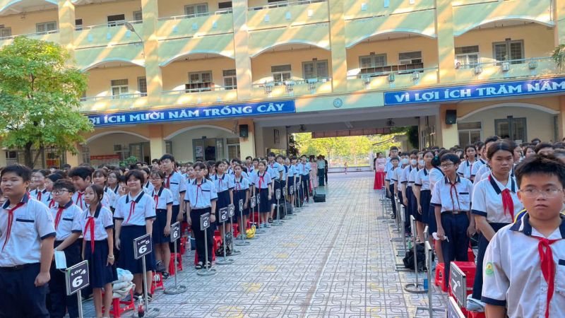 Trường THCS Võ Văn Vân