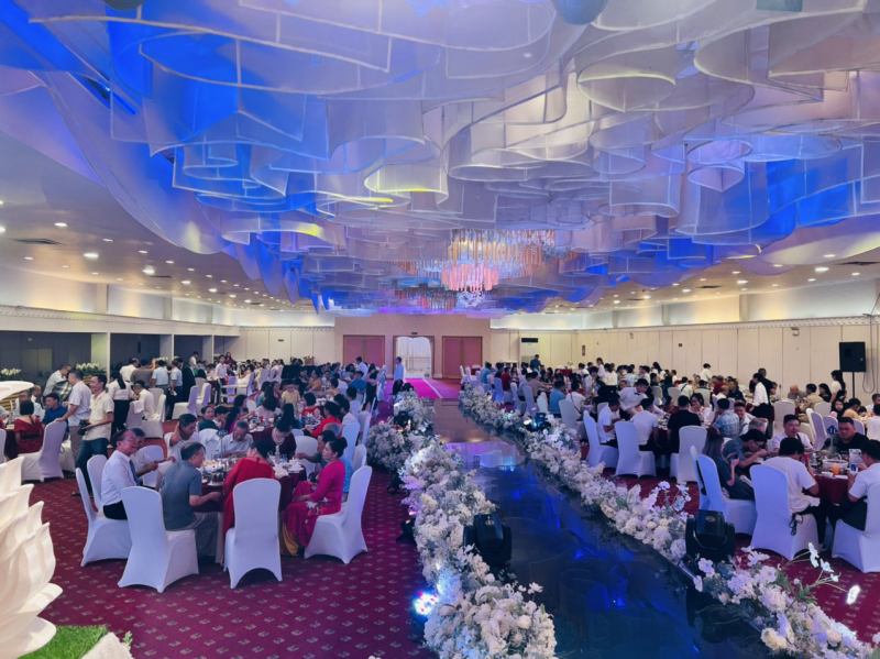 Vạn Hoa Tiệc & Sự kiện