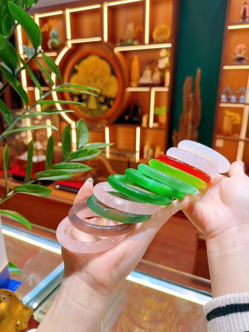 Vàng Bạc Kim Trang (Đinh Hồng Nhung)