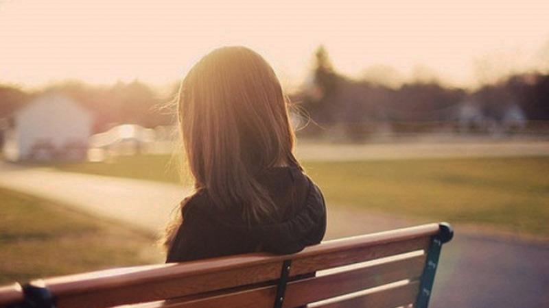 Viết mãi về em