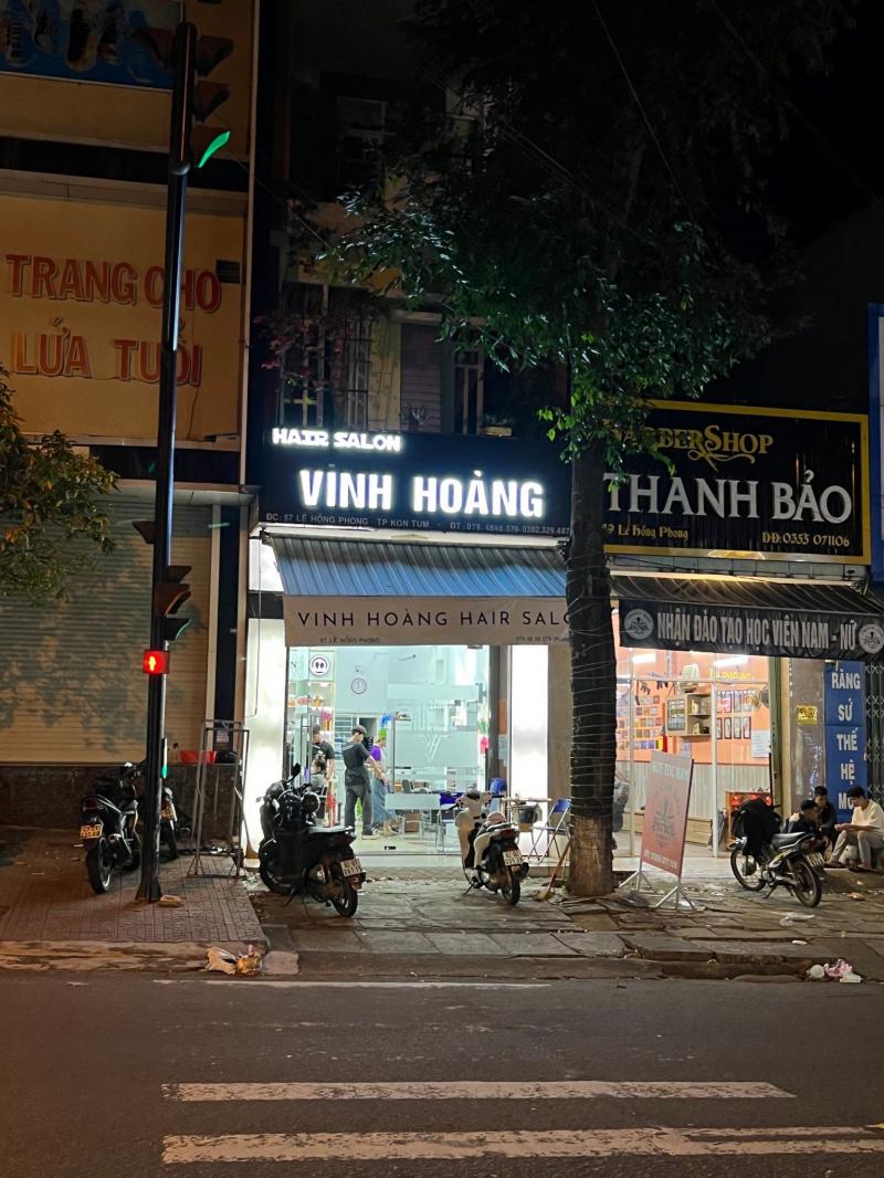 Vinh Hoàng Hair Salon