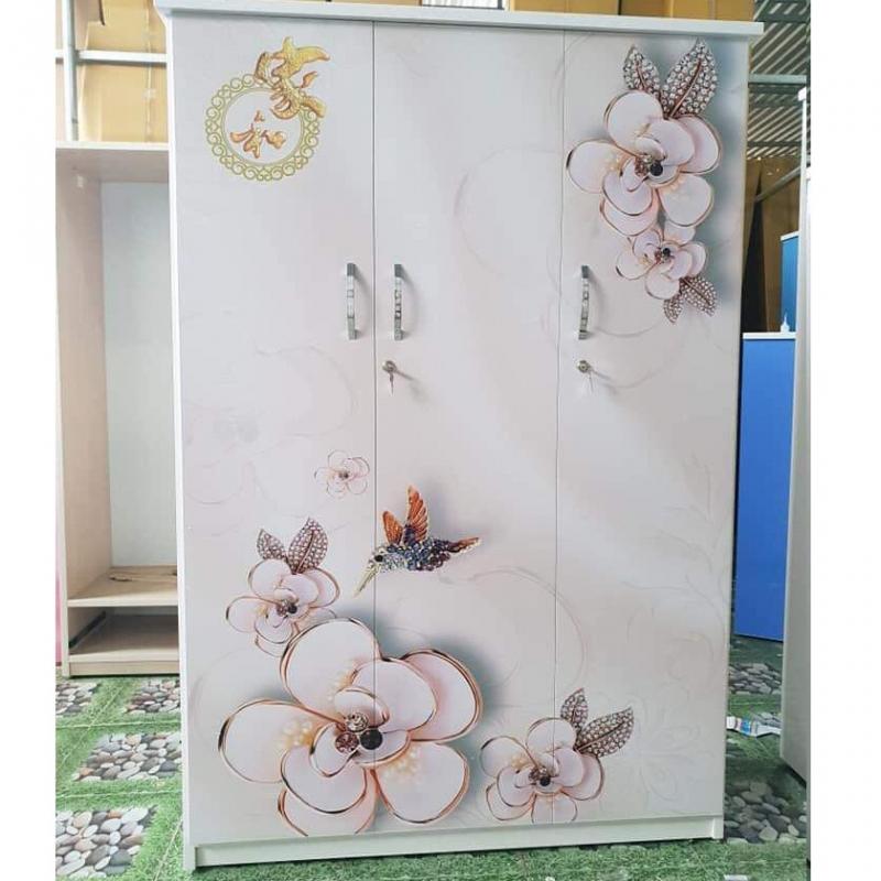 Vua tủ nhựa