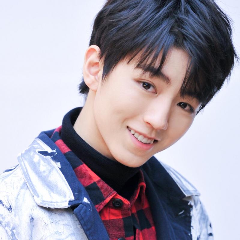 Vương Tuấn Khải - TFBOYS