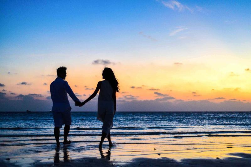 Là con gái, đừng nên sống với Quá Khứ!