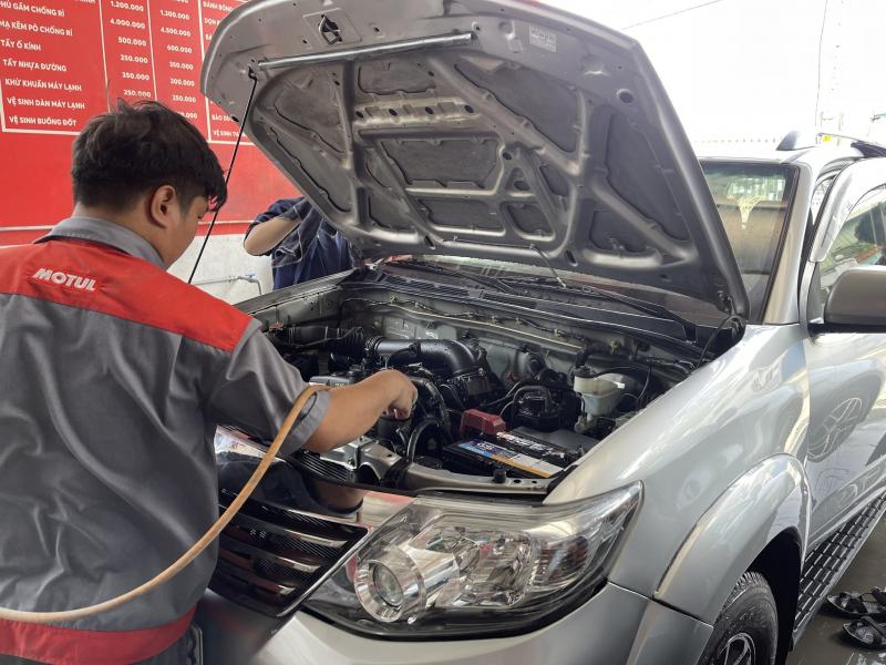Z1 Auto Center